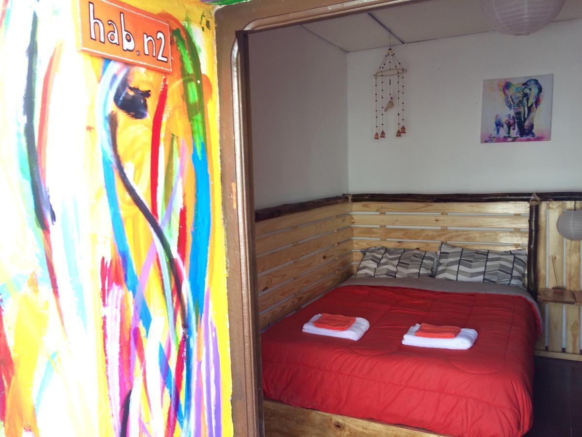 La Puerta Verde Hostel & Bar Humahuaca Exteriör bild