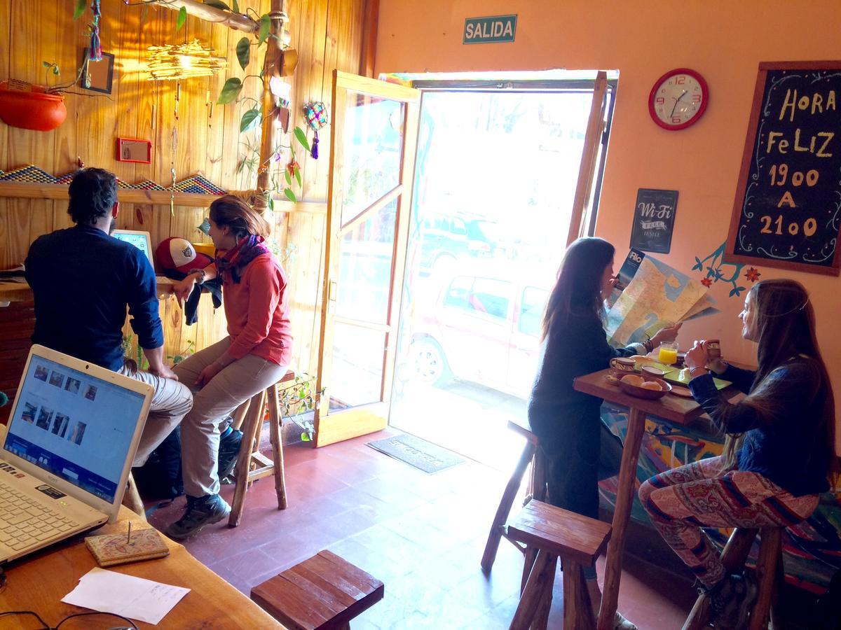 La Puerta Verde Hostel & Bar Humahuaca Exteriör bild